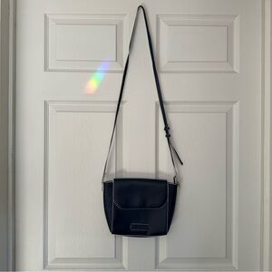 VERA BRADLEY CROSSBODY 💙